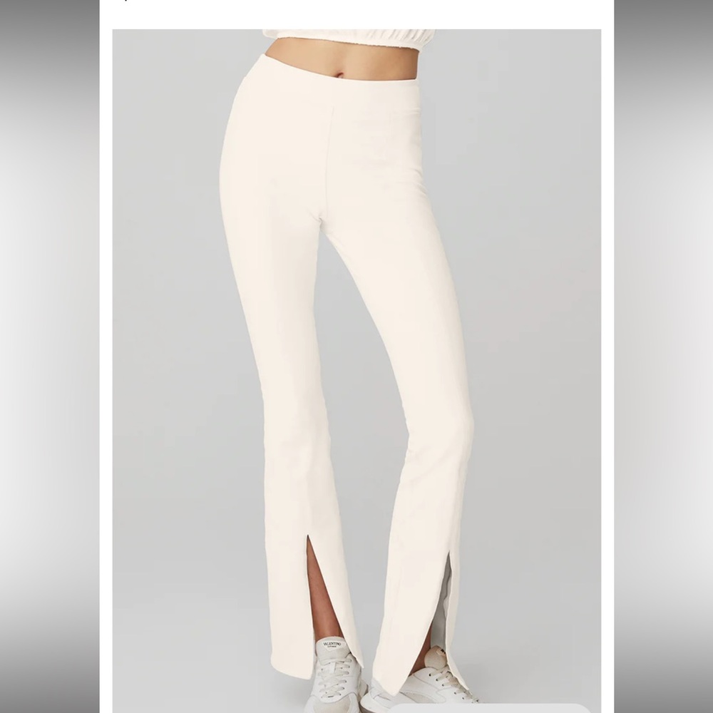 Airbrush High-Waist 7/8 Flutter Legging